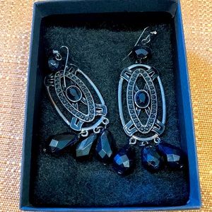 G by Guess earrings, black and silver